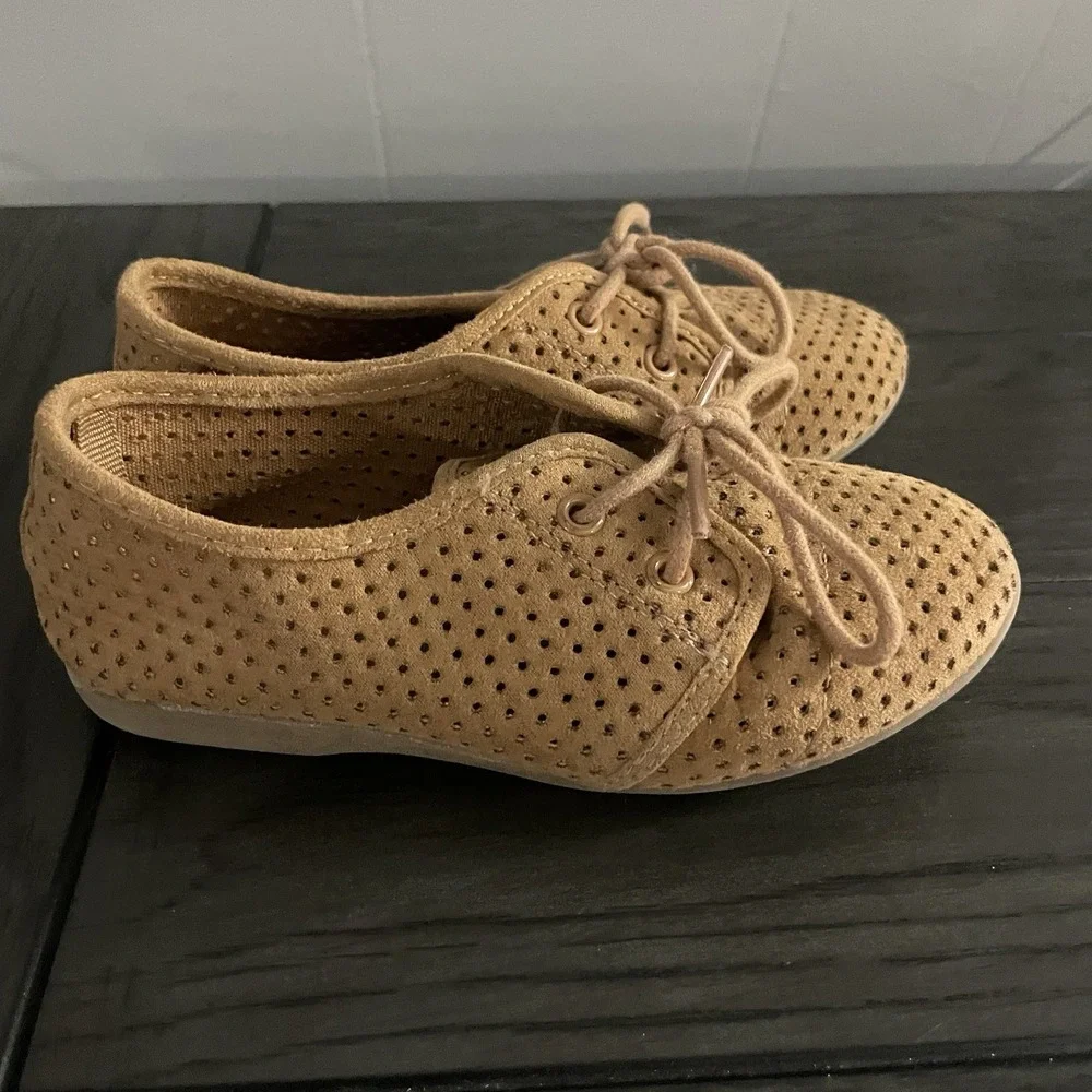 Old Navy Girls Kids 9c‎ Youth Oxford Brown Lace Up Shoes Flats School Preppy